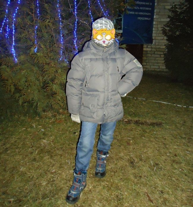Куртка зимова на хлопчика 9 років