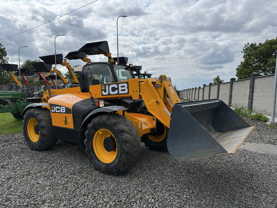 JCB 531-70 Agri Super 2009р маніту
