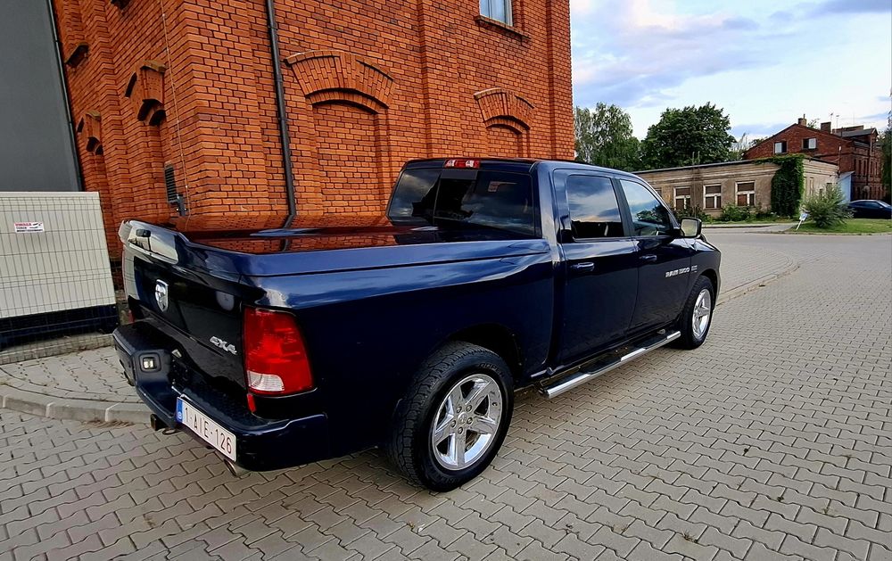 Dodge Ram 5.7 Hemi Gaz LPG 2012 Orginalny przebieg 254 tys km ZAMIANA
