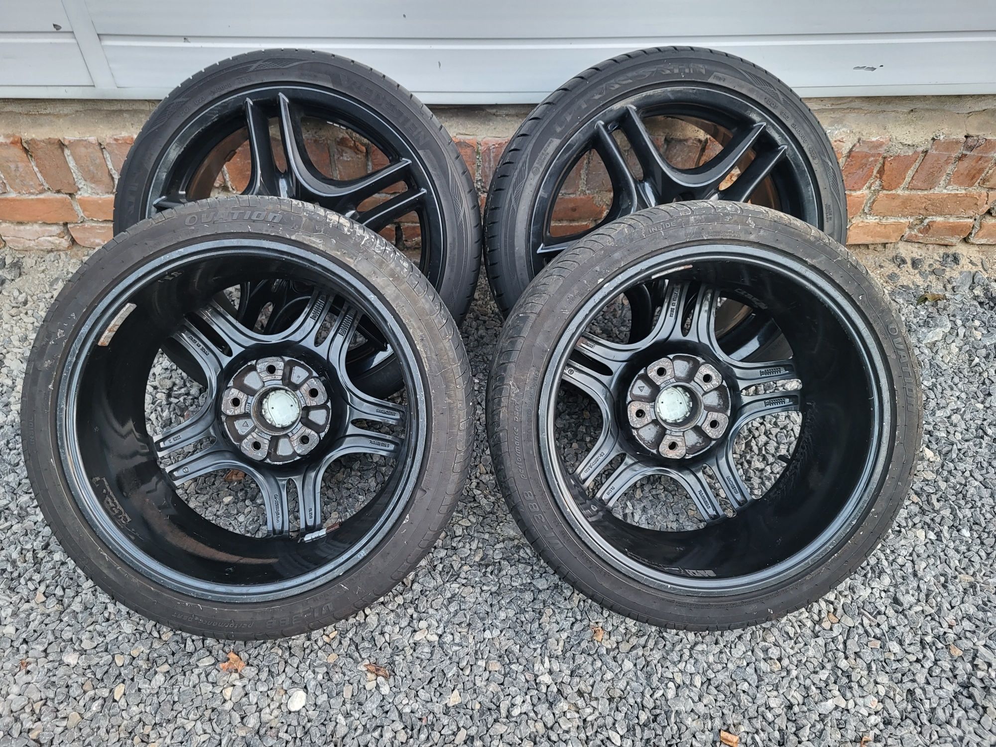 Felgi 18" 5x130 8J ET57 + dystanse 5x112 Porsche