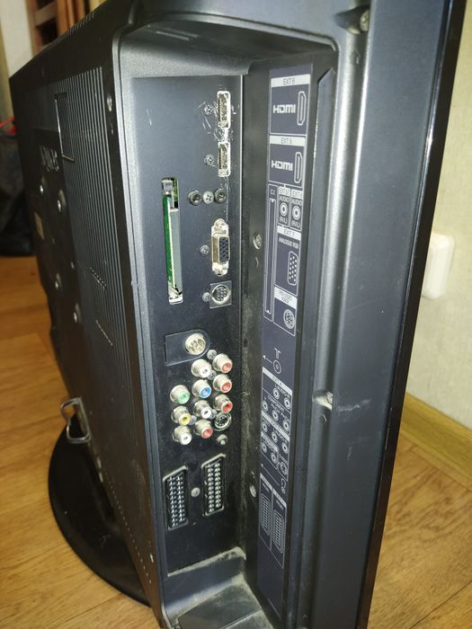 Телевізор Toshiba 26 дюйма