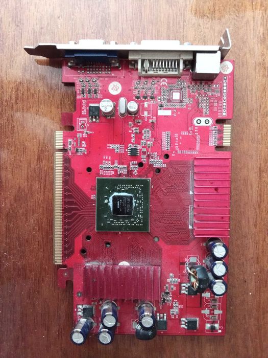 радио детали платы.для школьного радио кружка