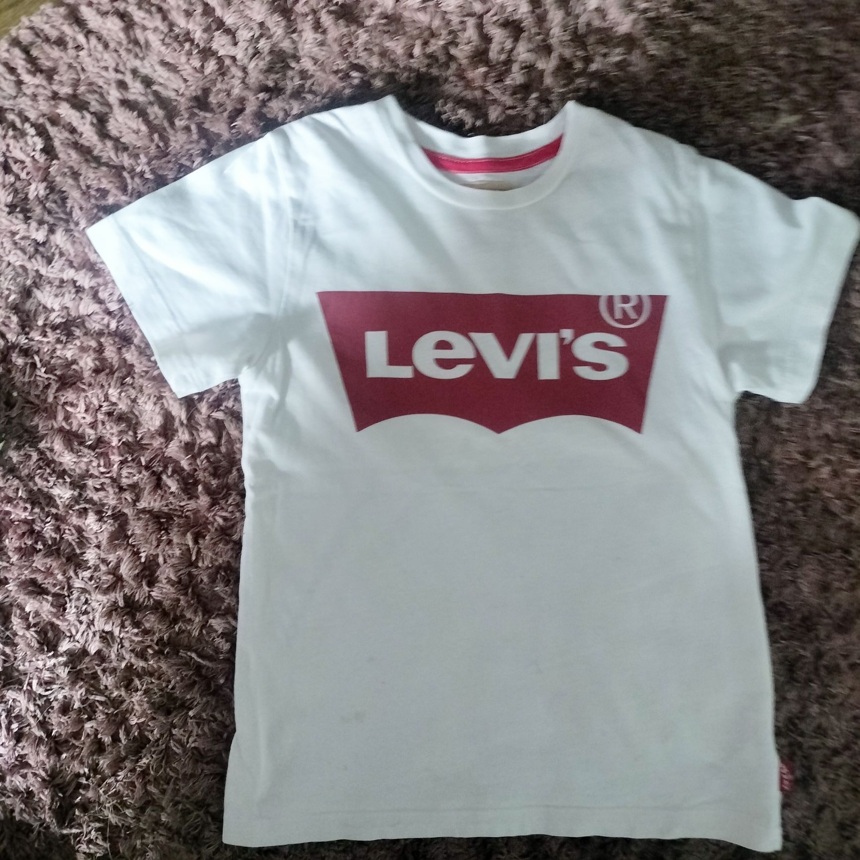 T-shirt Levis dla chłopca