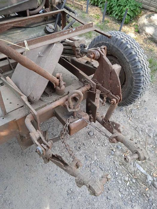 Трактор на базі газ-69