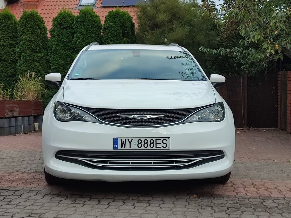 Chrysler pacyfika 3.6 LPG skóra Xenon