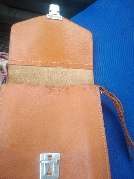 Stara saszetka skórzana PRL turysta