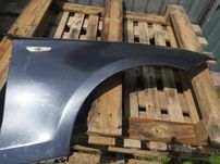 BMW E87 błotnik prawy przód a22 sparkling graphite