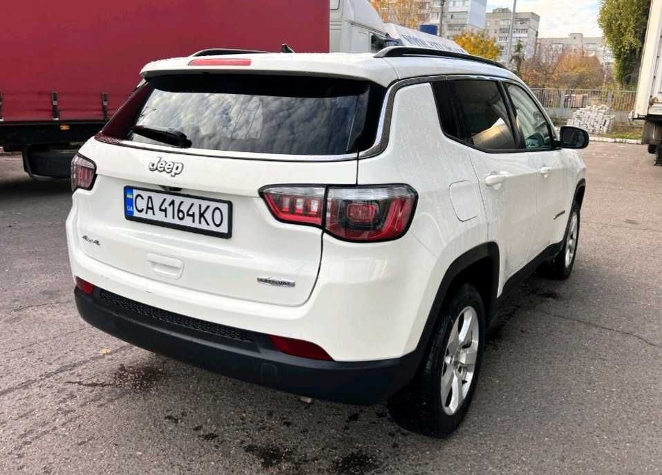 продам авто джип компас 2018 року автомат бензин повний привід