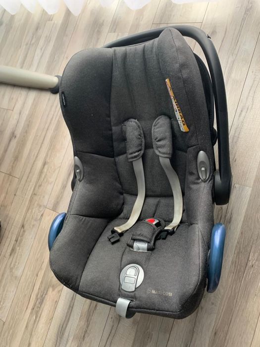 Maxi cosi cabrio + baza isofis maxi cosi