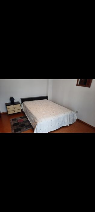 Aluga-se quarto, Ramada, Bons Dias Dias (Odivelas)