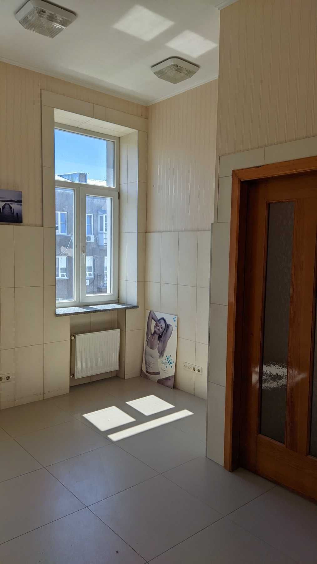 Сдам помещение 12 м² в центре Харькова, м. Арх. Бекетова