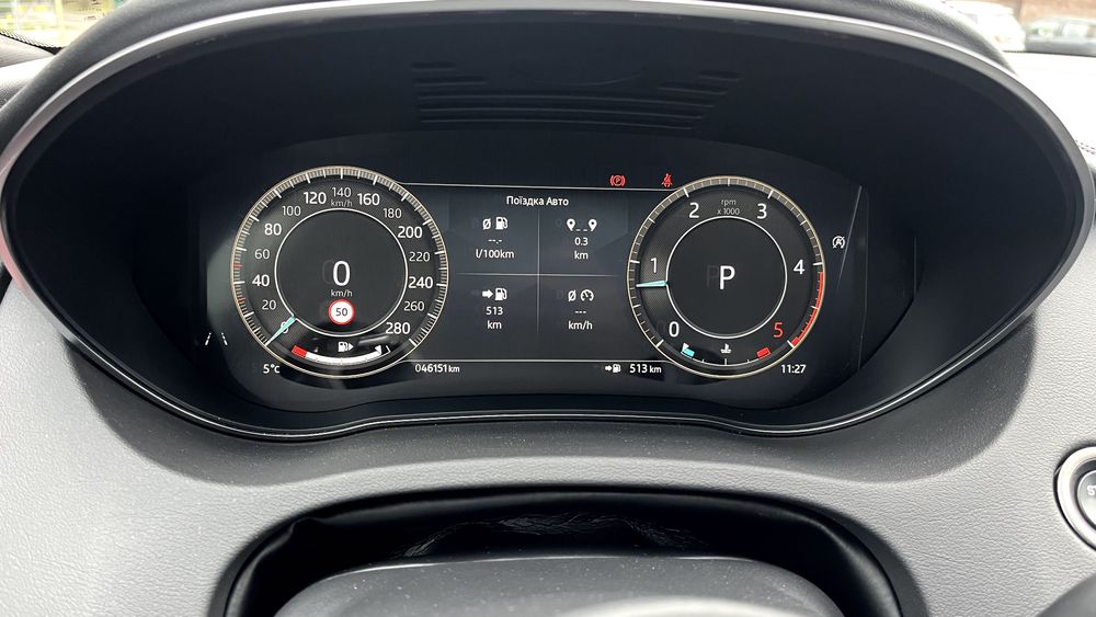 Ягуар E-PACE 2023