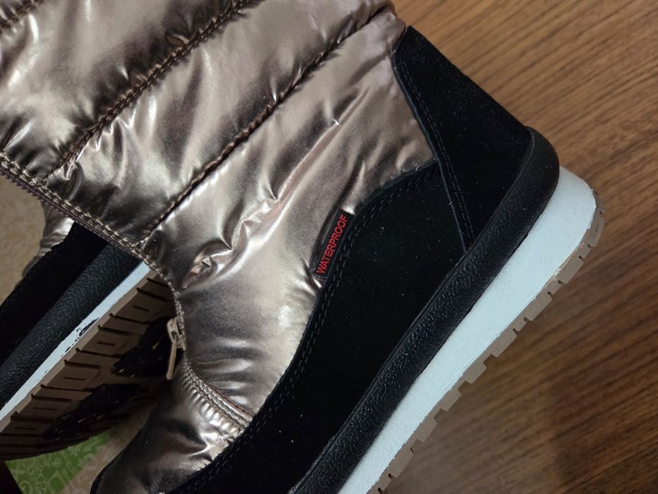 Зимові дитячі чобітки (сапожки) CMP 37 р. устілка 24