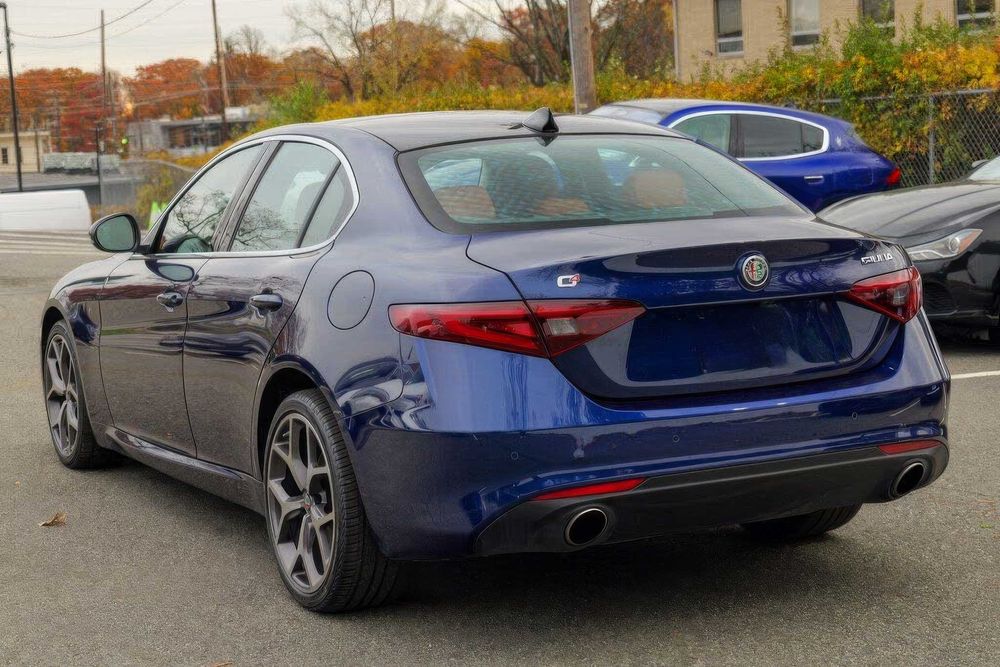 Alfa Romeo Giulia Ti      2020