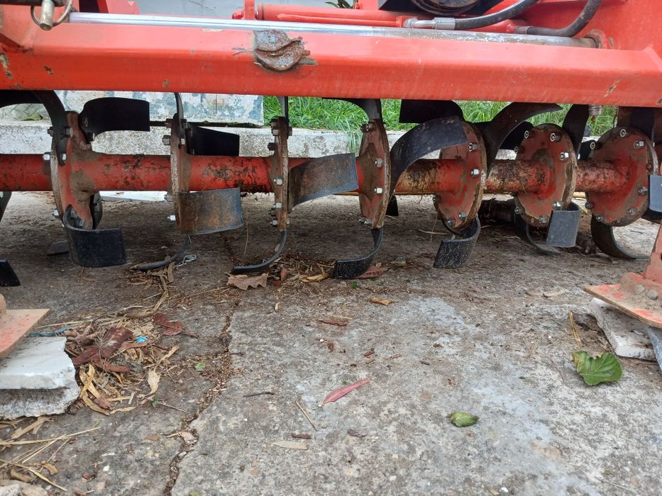 Fresadora semi nova 3.500 euros