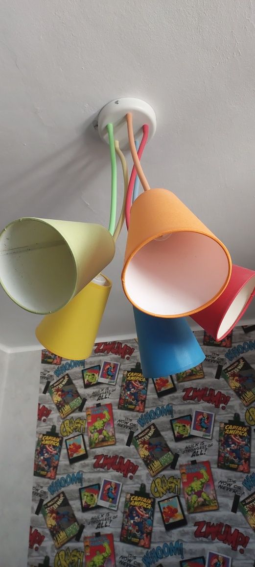 Lampa wisząca do pokoju dziecka