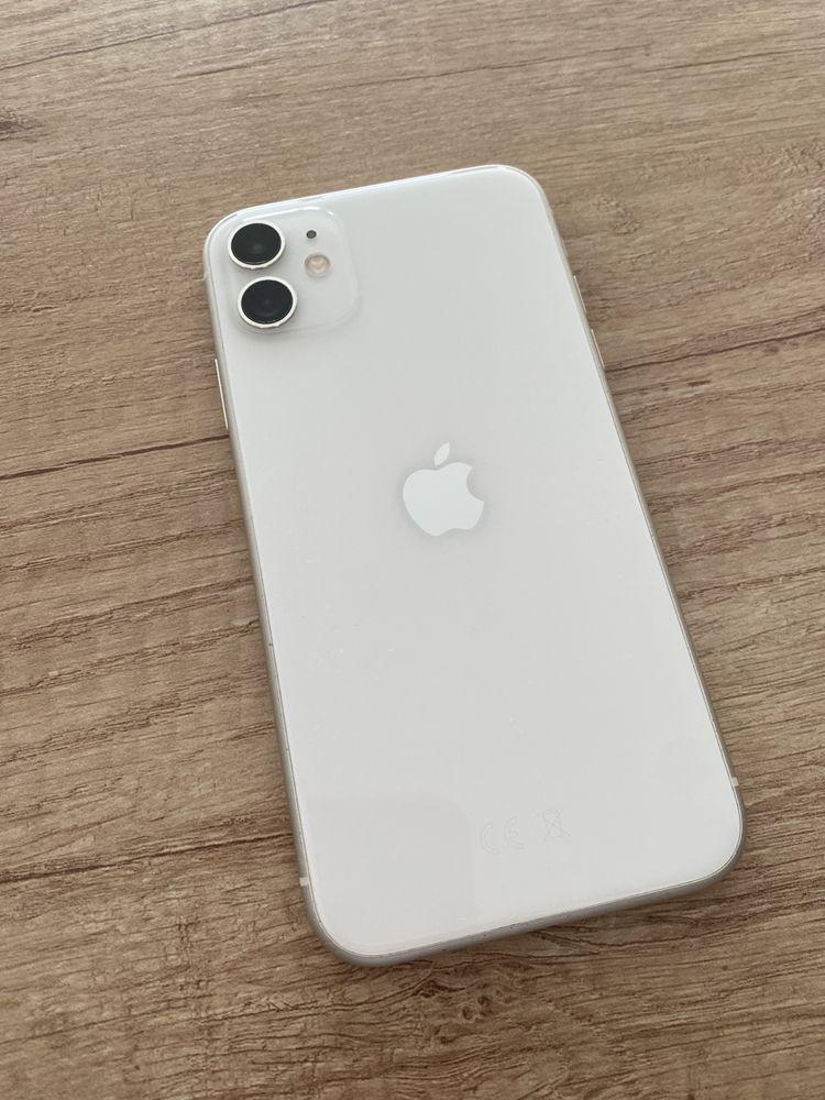 Iphone 11 White 64Gb 83% Ladowarka,kabel,etui…