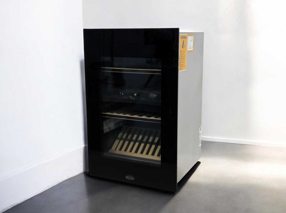 Винна шафа Miele / Мілле KWT 6422 iG / 2 зони, 104 л, вбудована