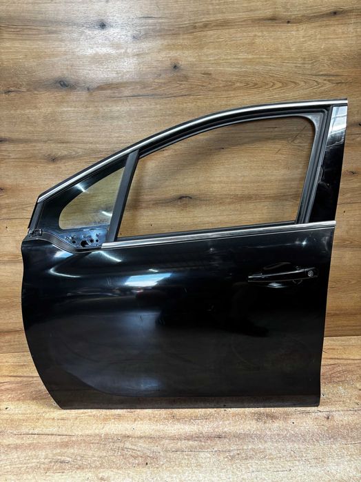 Drzwi przednie lewe Peugeot 208 kolor ktv