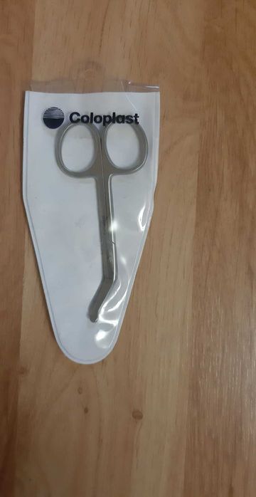 COLOPLAST Comfeel kremy przeciwodparzeniowe, puder, nożyczki