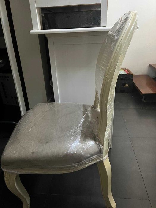 Cadeiras Nancy para salão de chá/sala de jantar