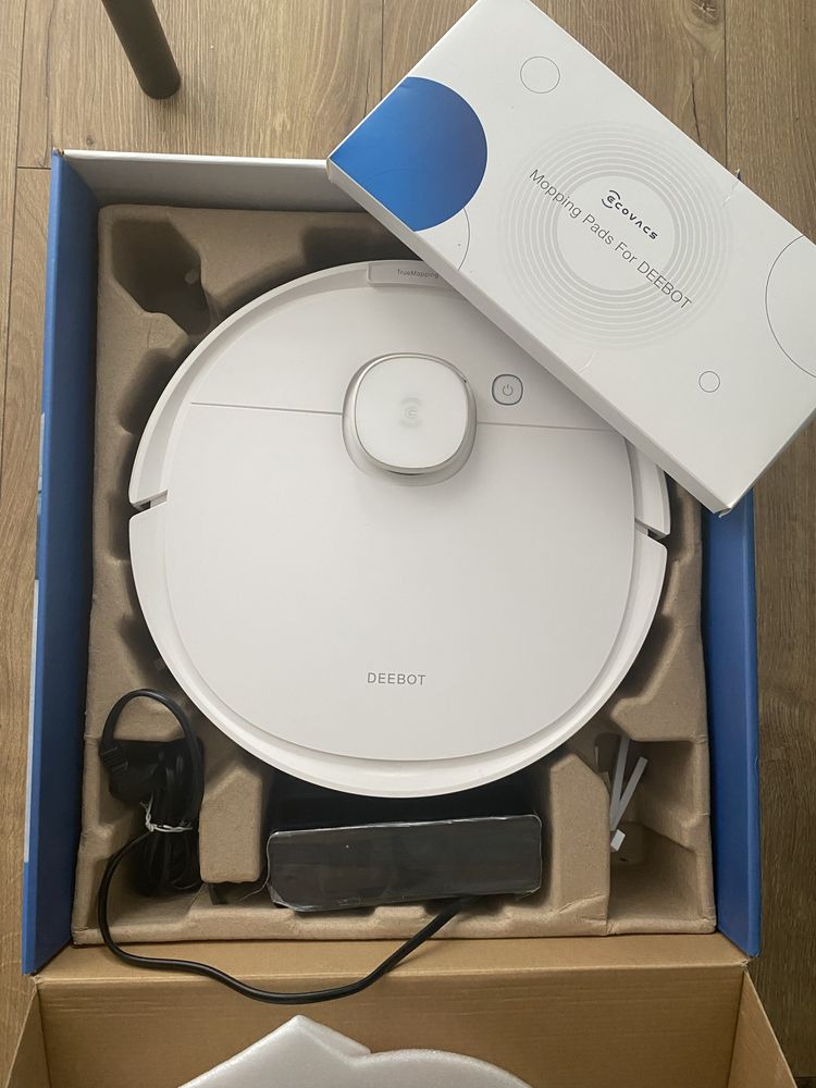ECOVACS DEEBOT N8 robot odkurzający z funkcją wycierania 2300 Pa