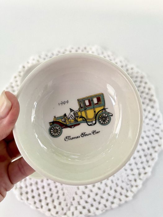 Вінтажні розетки “historische automobile” helmut krüger попільнички