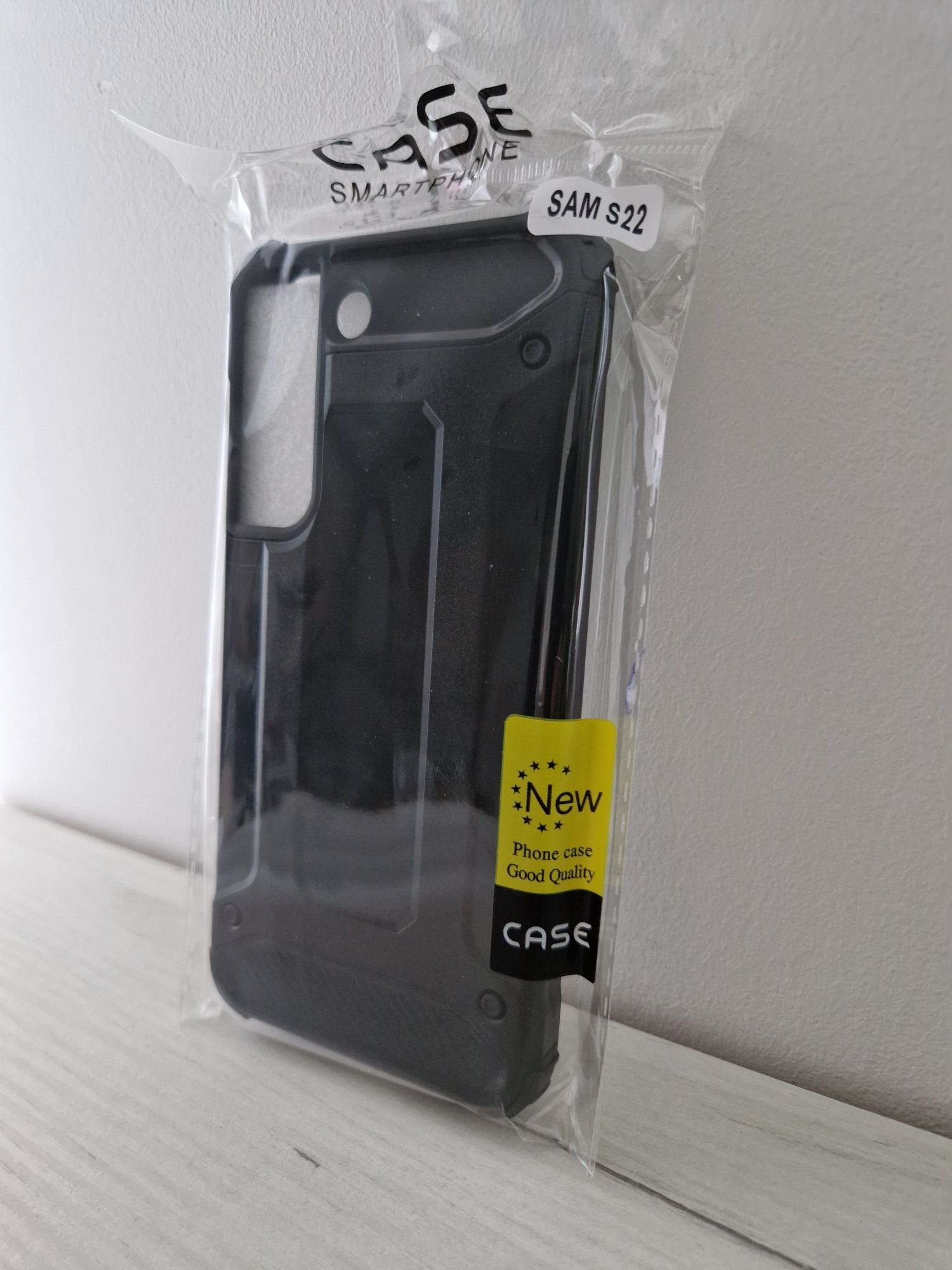Etui Armor Carbon Case do Samsung Galaxy S22 Czarny