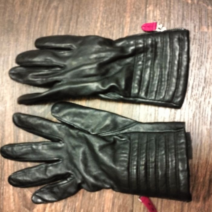 Перчатки жіночі шкіряні