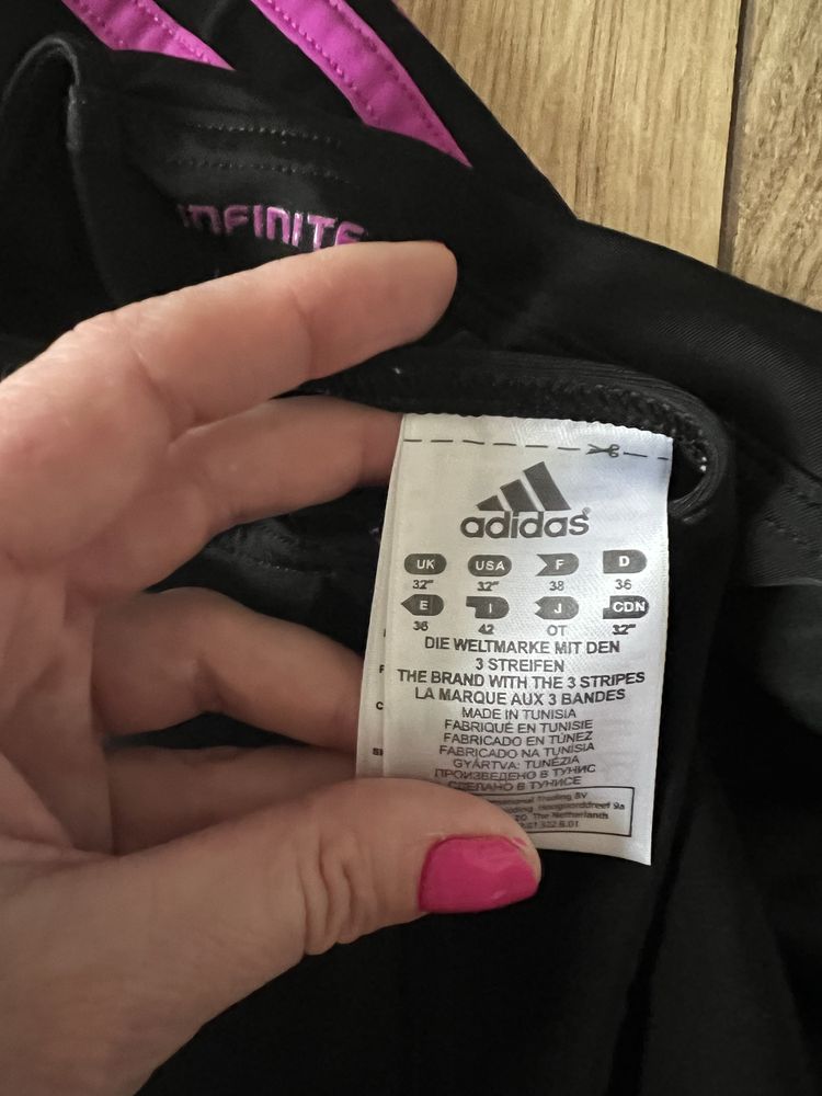 Oryginaly strjój kąpielowy jednczęściowy marki Adidas rozmiar S