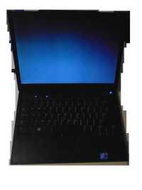Portátil Dell Latitude E4300, gama profissional. Têm monitor avariado!