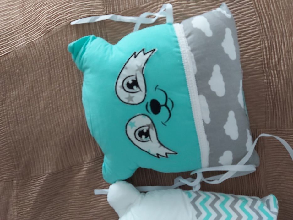 Бортики для ліжечка