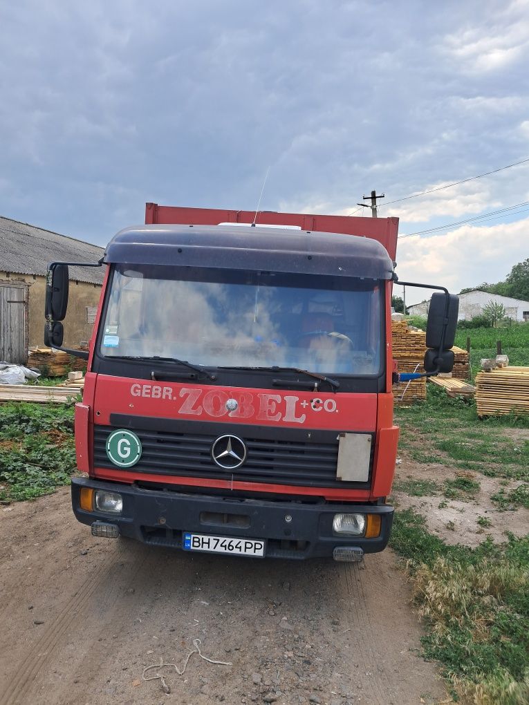 Продам мерса 817