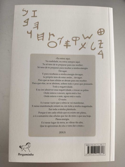 Vendo livro da autora Alexandra Solnado - O livro da Luz