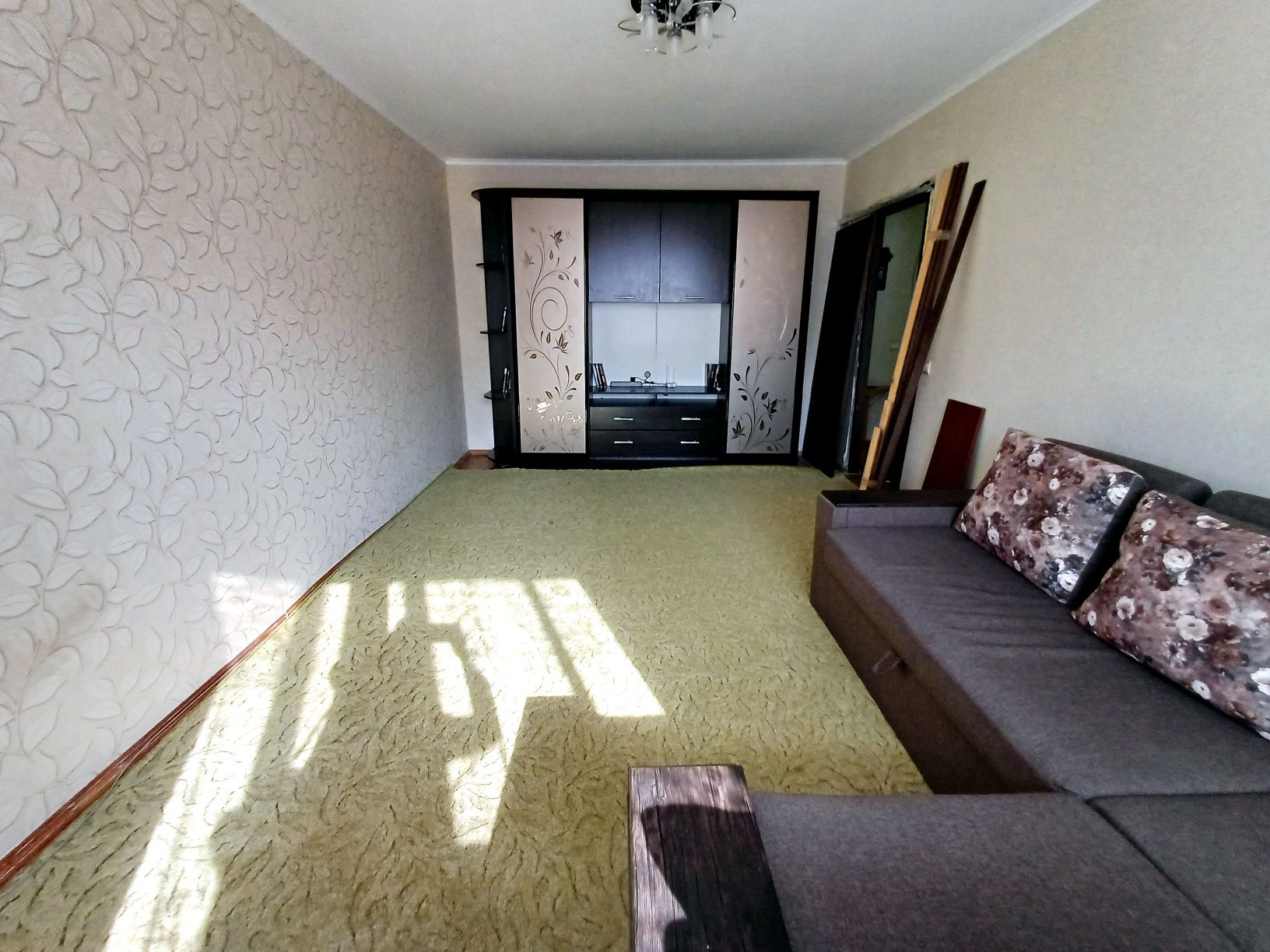 Продаж 1 кімн квартири по вул Самоквасова. Є-відновлення.Меблі Техніка