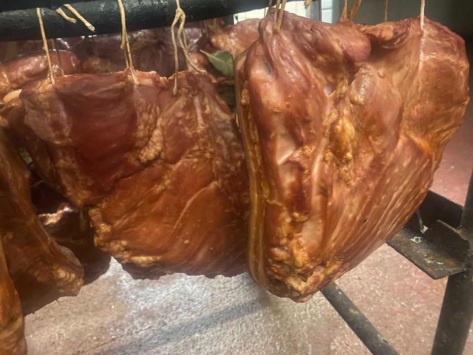 Naturalne Wędliny, Szynki i Wyroby – Tradycja, Smak i Jakość