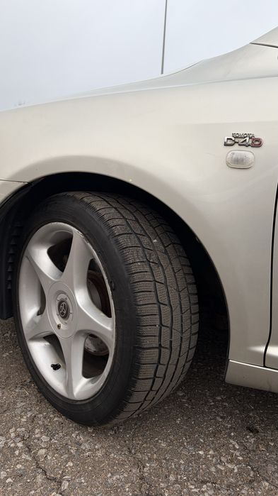 Toyota Avensis 2.0 дізель в гарному стані