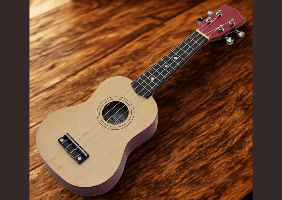 Drewniane Ukulele sopranowe Ever Play UC-21 SG + gratis