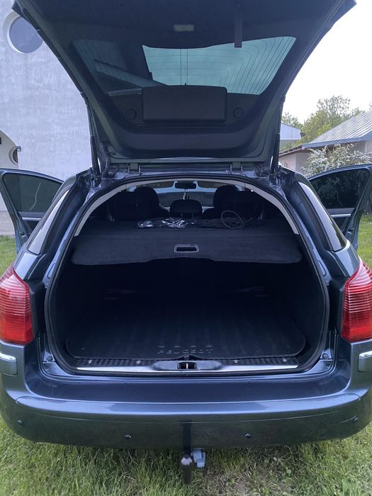 Пежо 407 SW Pegout 407 Sw дизель