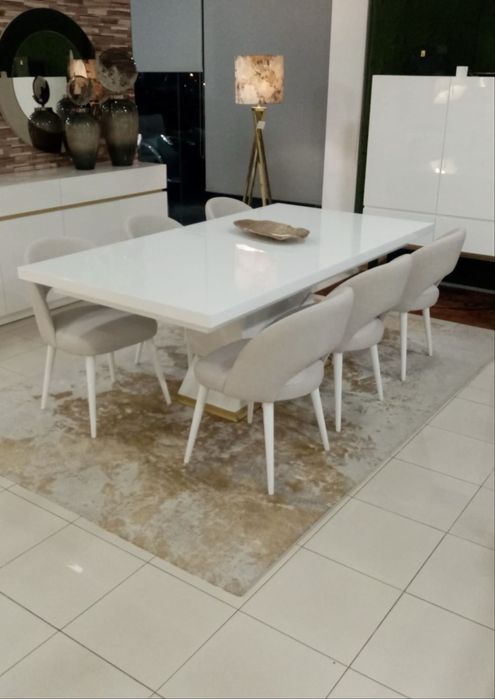 MESA DE JANTAR EXTENSIVEL