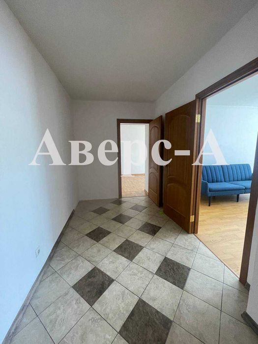 Продам 2-комнатную в Фонтанке