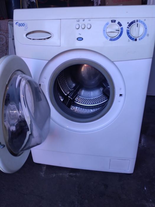 Продам якісну пральну машину ARDO