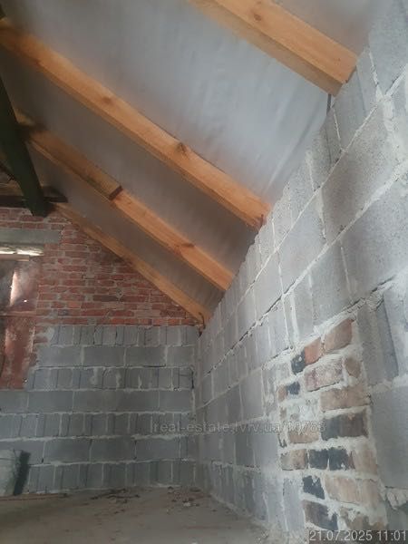 Продаж земельної ділянки з будинком, незавершена будівля, в Давидові