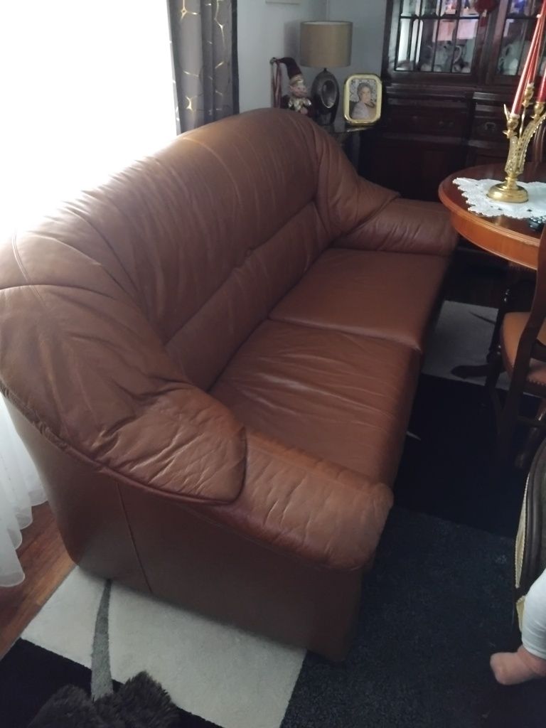 Sofa de pel genuina
