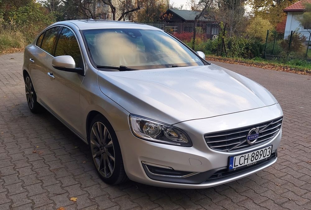Volvo s60 t5 2014r R-design