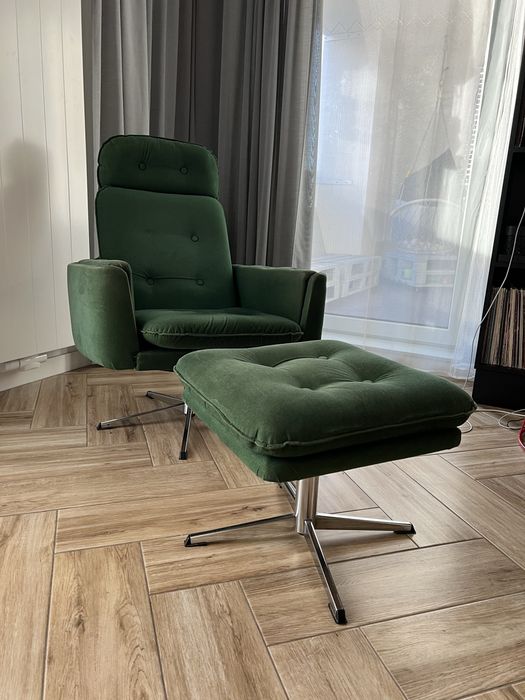 Fotel z podnozkiem duński mid century wysoki tapicerka obrotowy