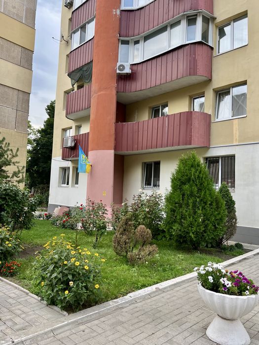 Продам 3к вул. Калинова 116 з меблями та технікою