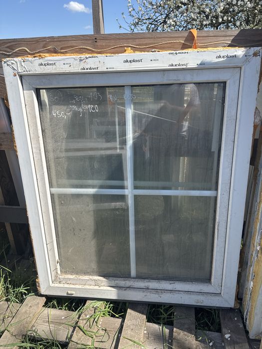 1x okno plastikowe 103x120 ru biale ze szprosem (aluplast, ru, 100x120