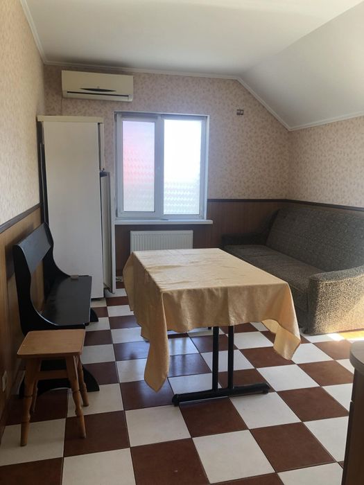 Продаю дом, который строили для себя- капитальный, все коммуникации!