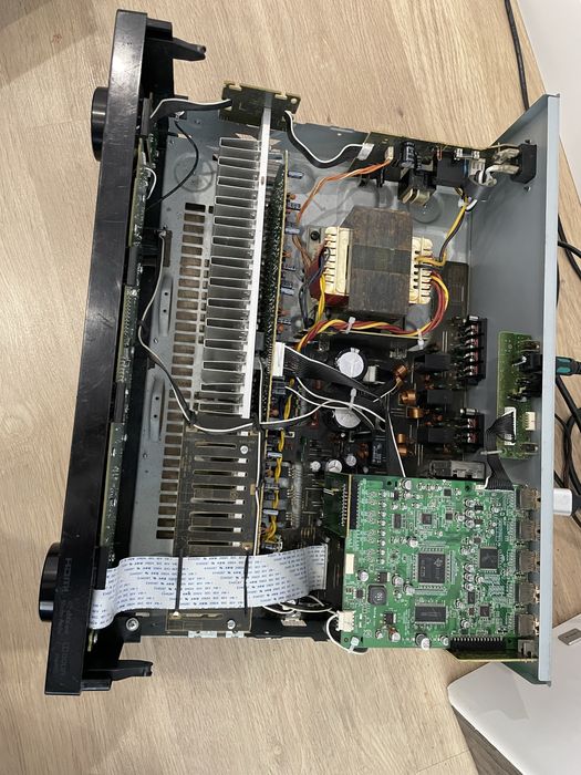 Wzmacniacz Pooneer VSX321k HDMI ARC dig input